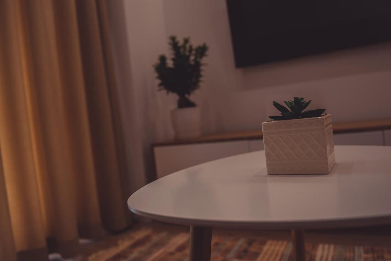 Tam Centre Luxury Serviced Apartments Tirana Bagian luar foto
