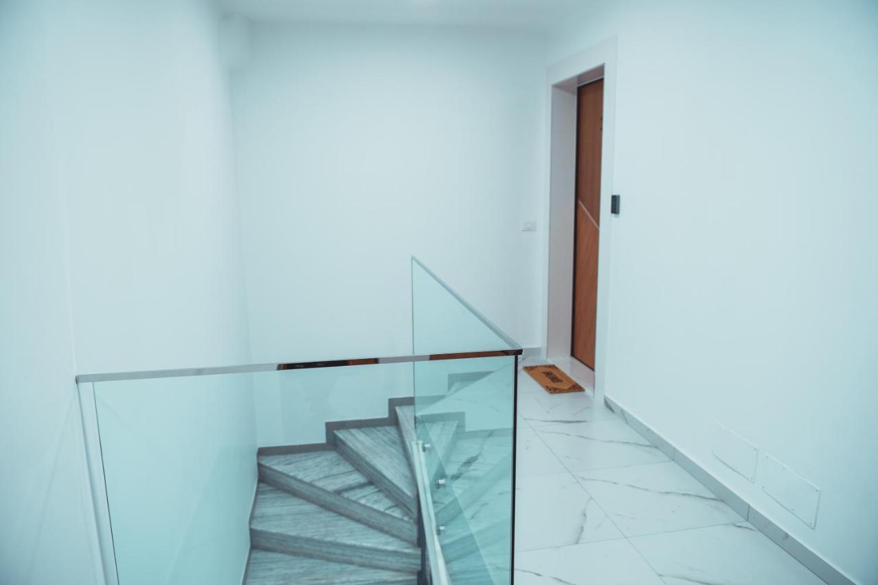 Tam Centre Luxury Serviced Apartments Tirana Bagian luar foto
